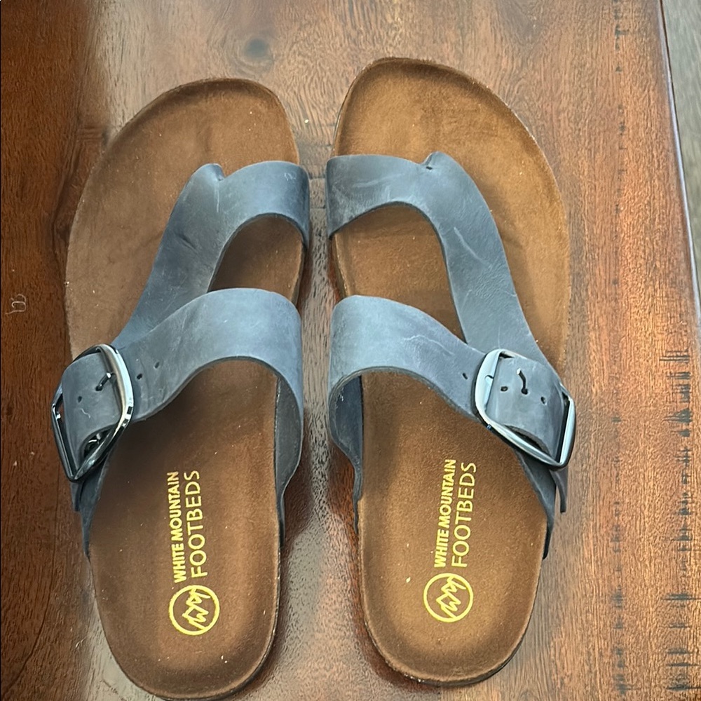 White Mountain Navy Leather Buckle Sandals